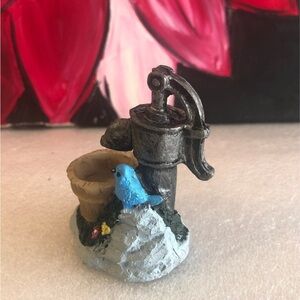 Fairy Garden Miniature Water Pump with Blue Bird Figurine